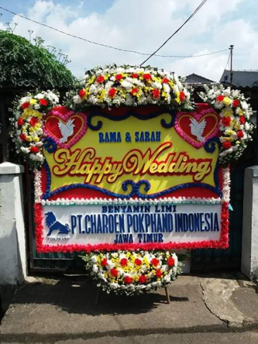 Karangan Bunga Pernikahan ungaran